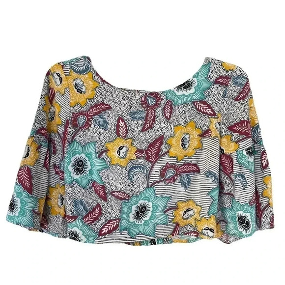 BCBGeneration Crop Top Short Sleeves Open Back Floral Print - Picture 1 of 7